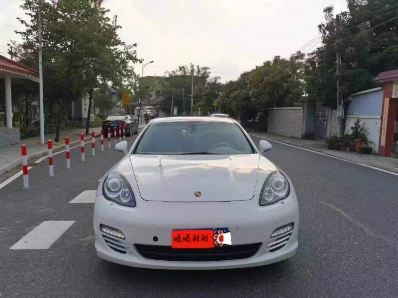 江門11年保時捷帕拉梅拉1