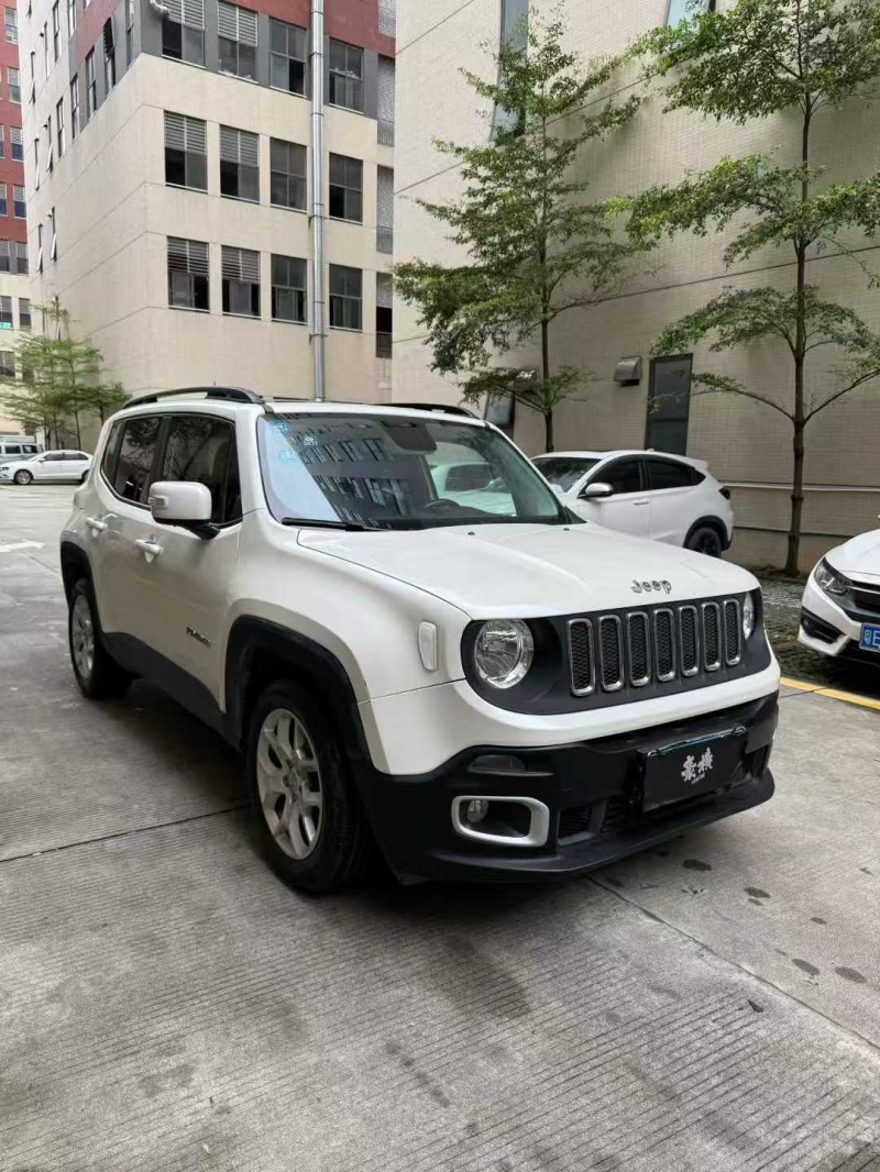 佛山17年Jeep自由侠2