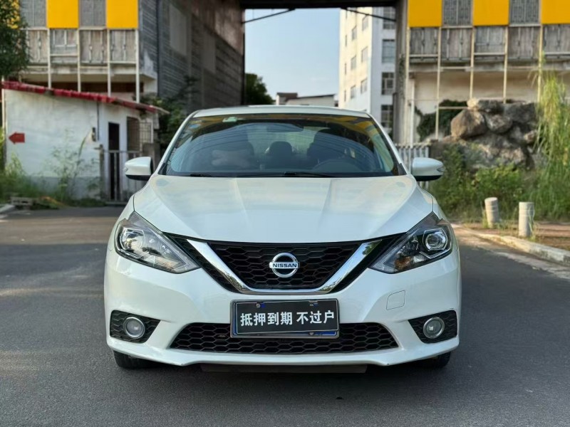 玉林19年日產軒逸1