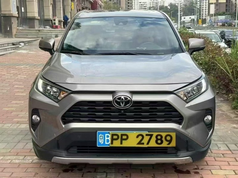 廣州20年豐田RAV4榮放1