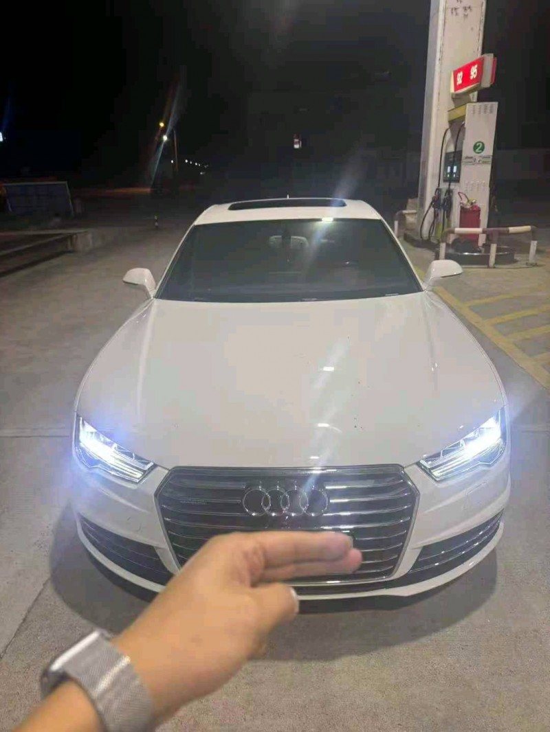 南通16年奧迪A7L1