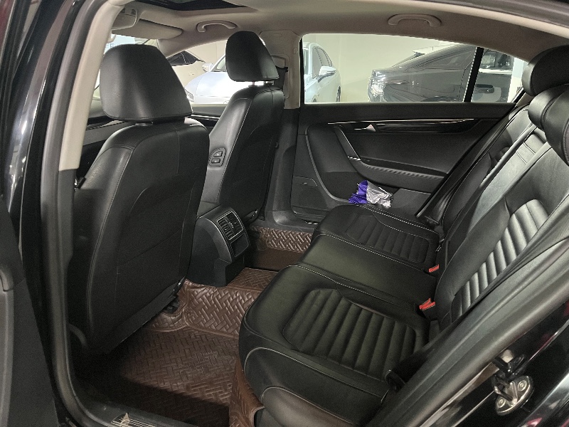 成都14年大众迈腾5