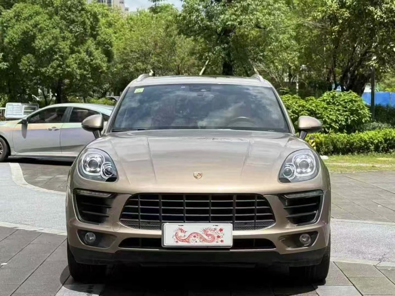 佛山18年保時捷Macan1