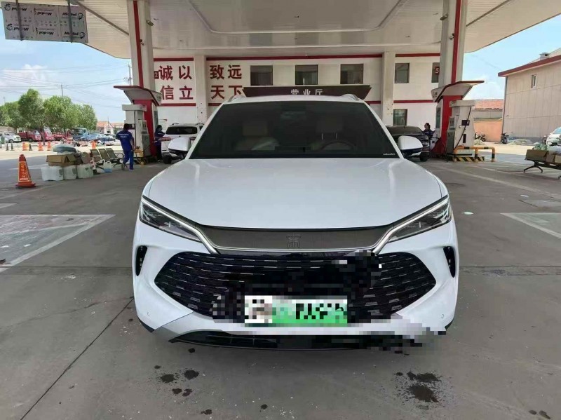 邯鄲25年比亞迪宋1