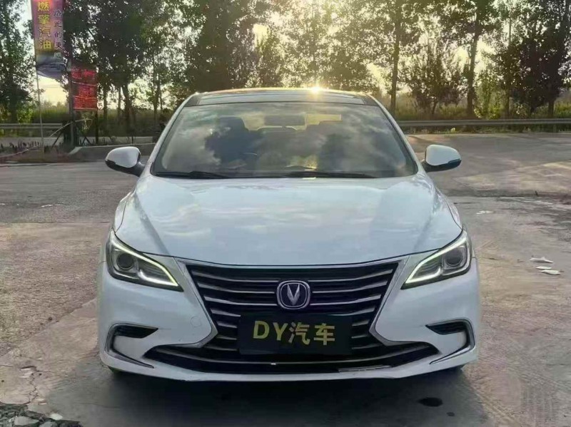 菏澤18年長安汽車睿騁1