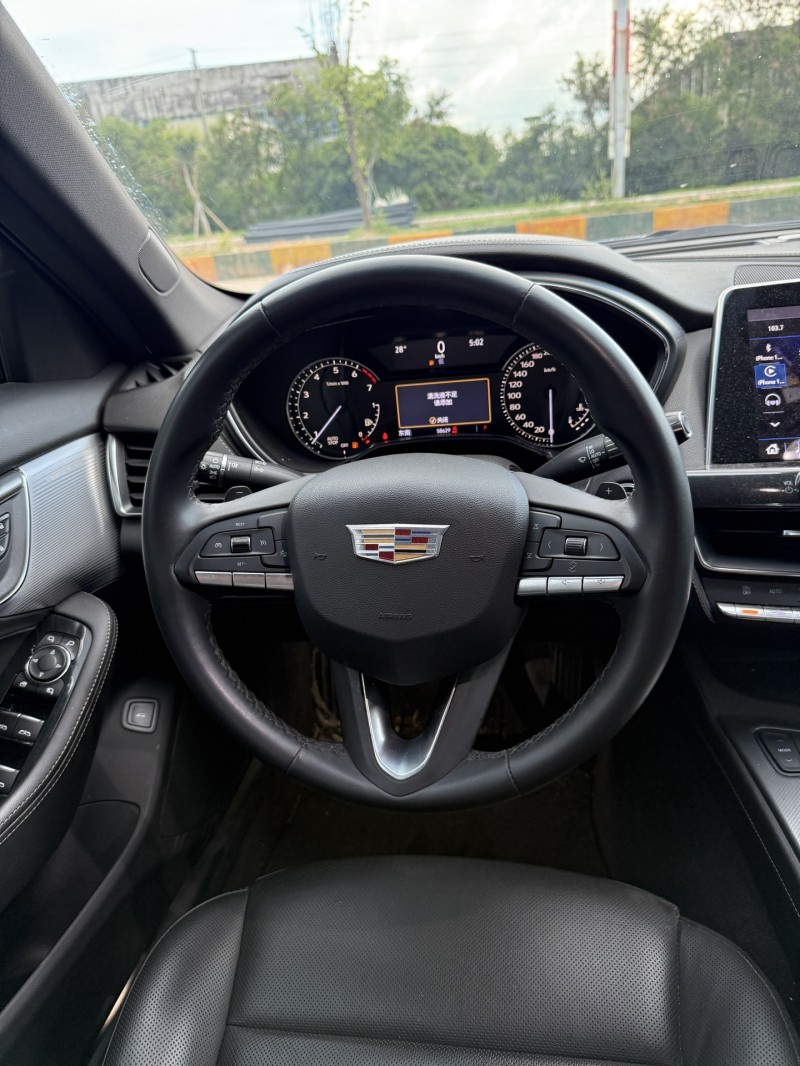 潮州21年凱迪拉克CT56