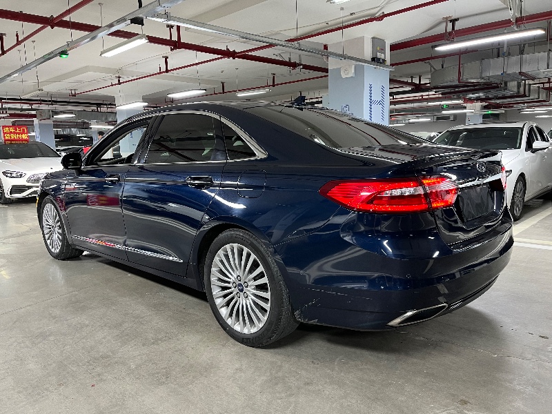 成都17年福特金牛座7