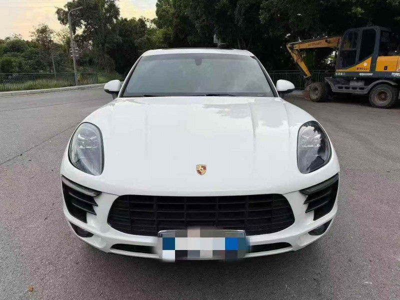 常州17年保時捷Macan1