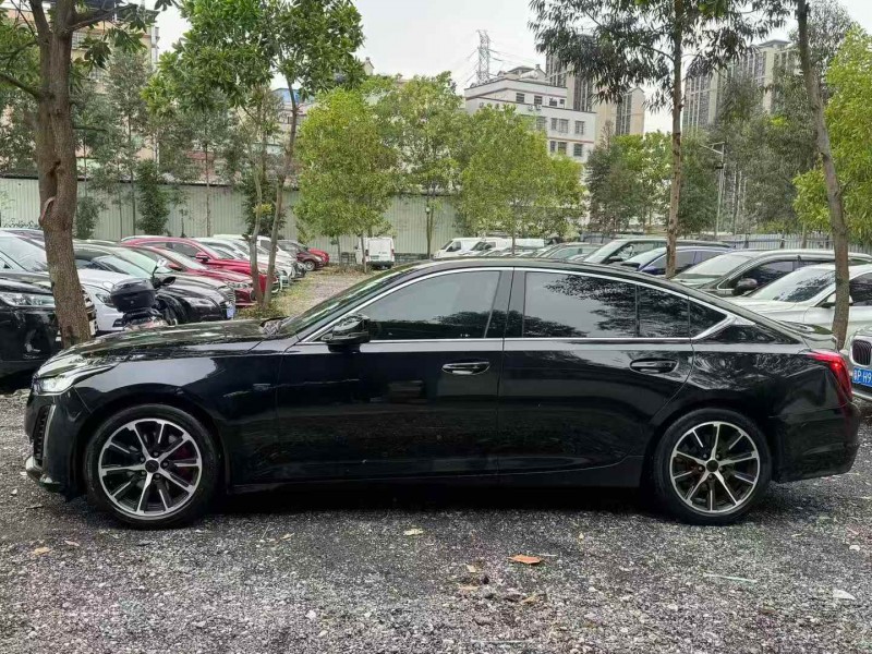 廣州20年凱迪拉克CT54