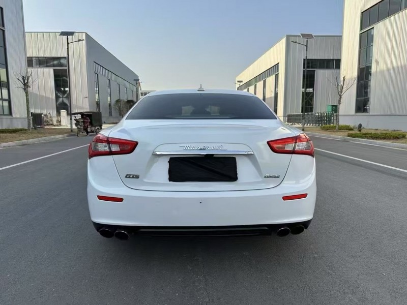 徐州17年瑪莎拉蒂Ghibli9