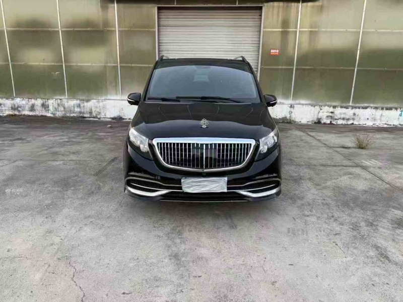 徐州19年奔驰威霆1