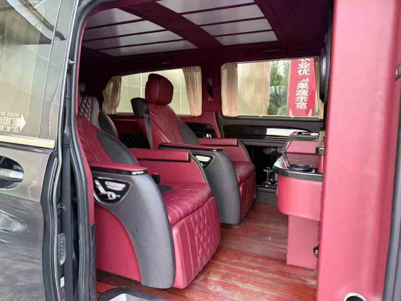 徐州19年奔驰威霆6