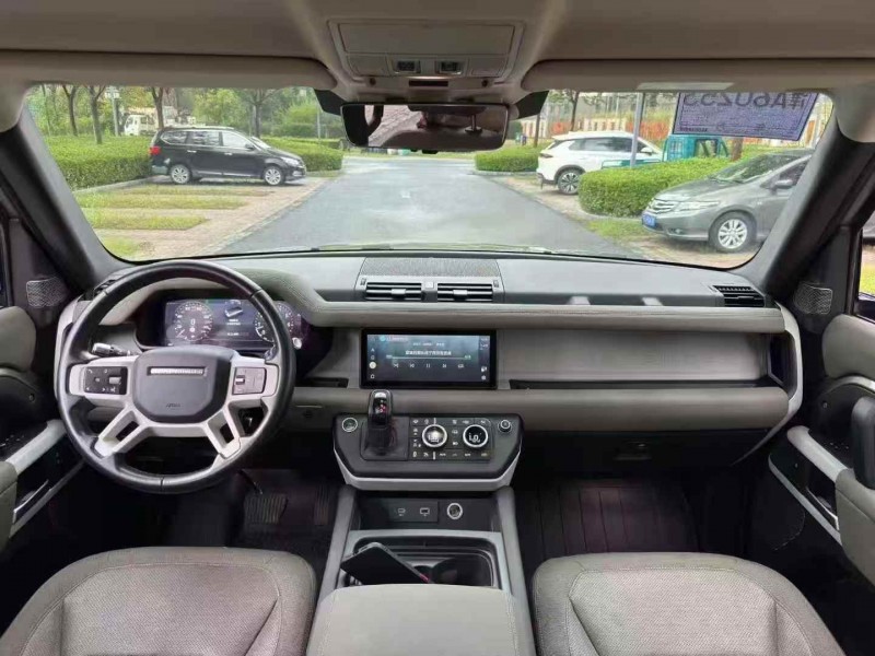 徐州21年路虎卫士5