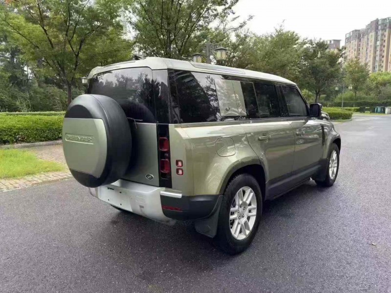 徐州21年路虎卫士8