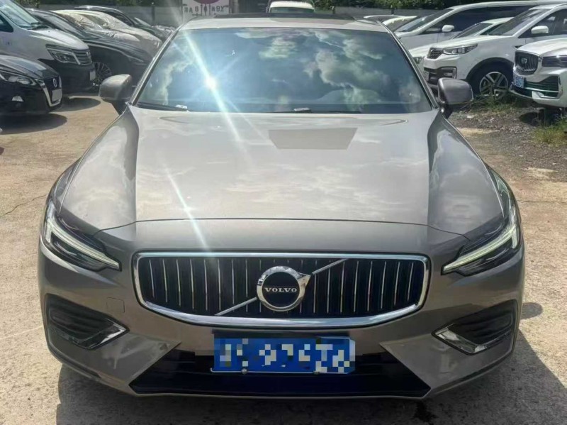 邵陽22年沃爾沃S60L1