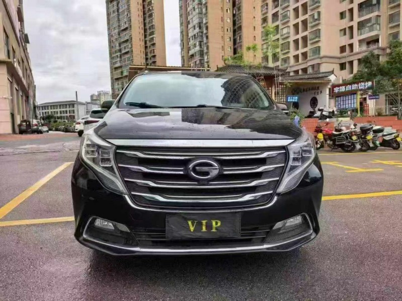 昆明20年傳祺M81