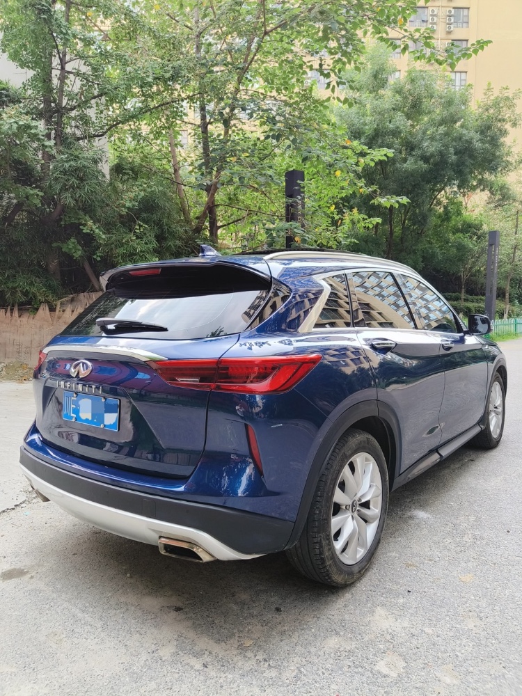 成都19年英菲尼迪QX507