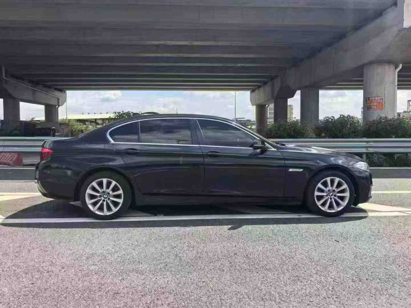 广州15年宝马5系4