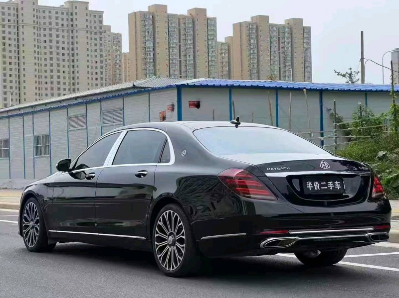 郑州20年迈巴赫迈巴赫8