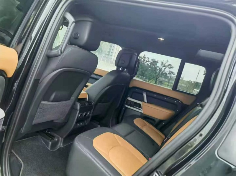 江门24年路虎卫士7