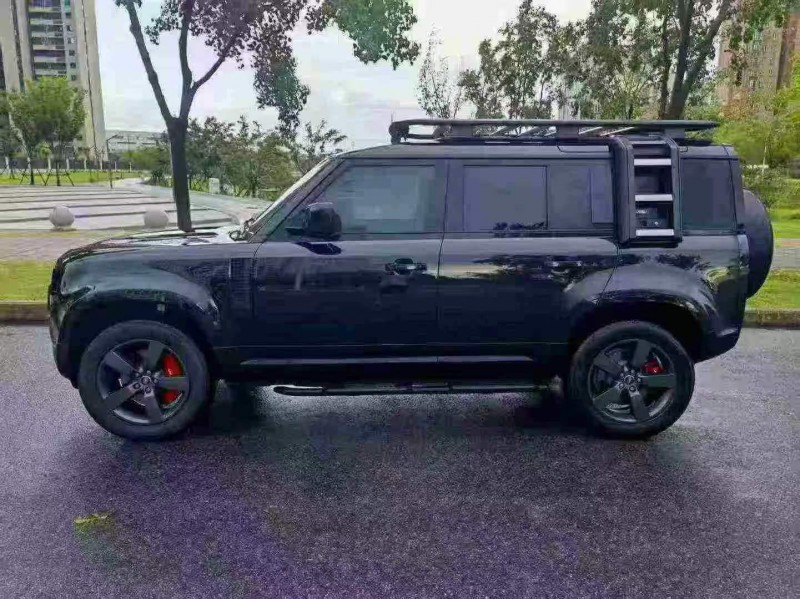 江门24年路虎卫士8