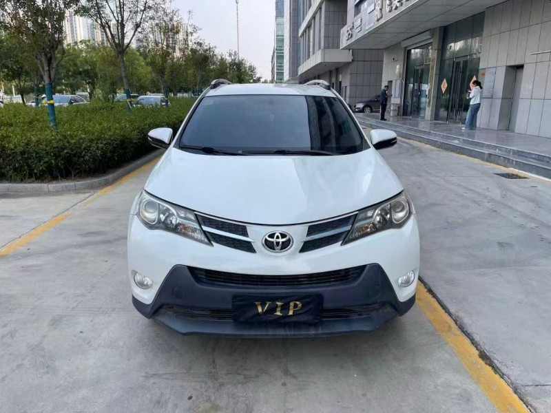 淄博15年豐田RAV41