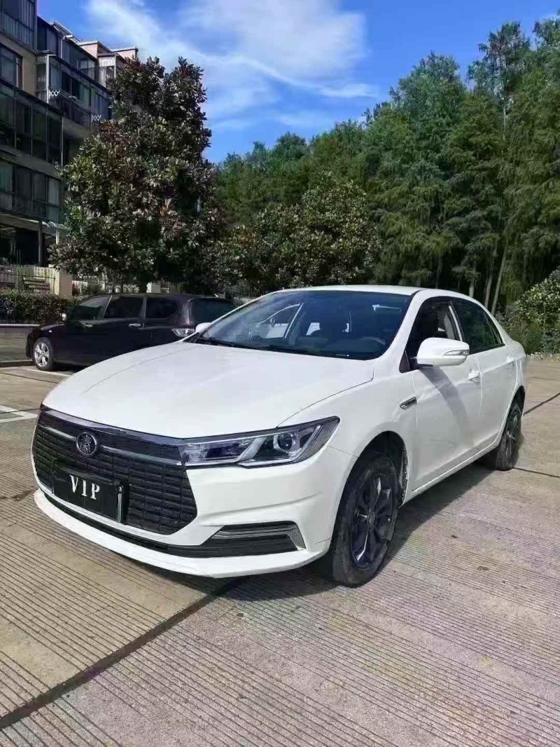 嘉興23年比亞迪秦1
