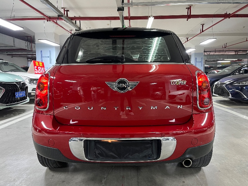 成都15年MINICOUNTRYMAN8