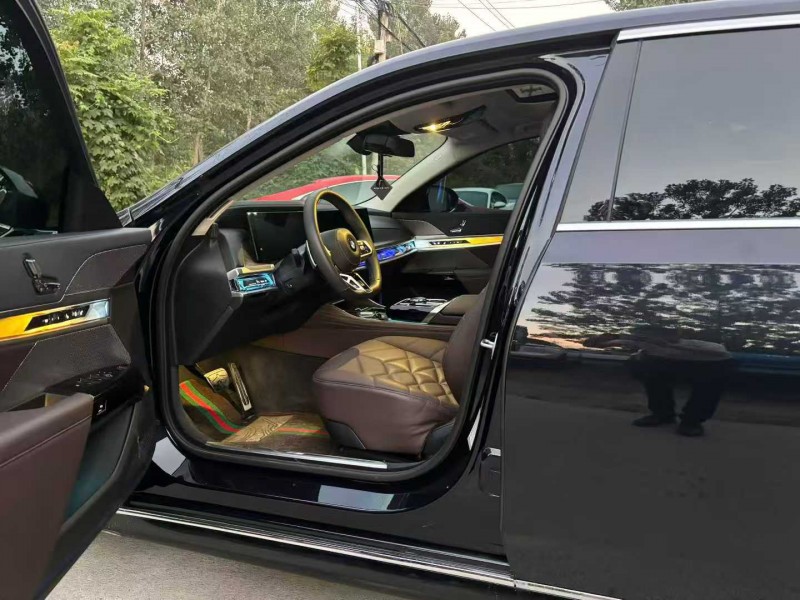 徐州23年宝马7系6