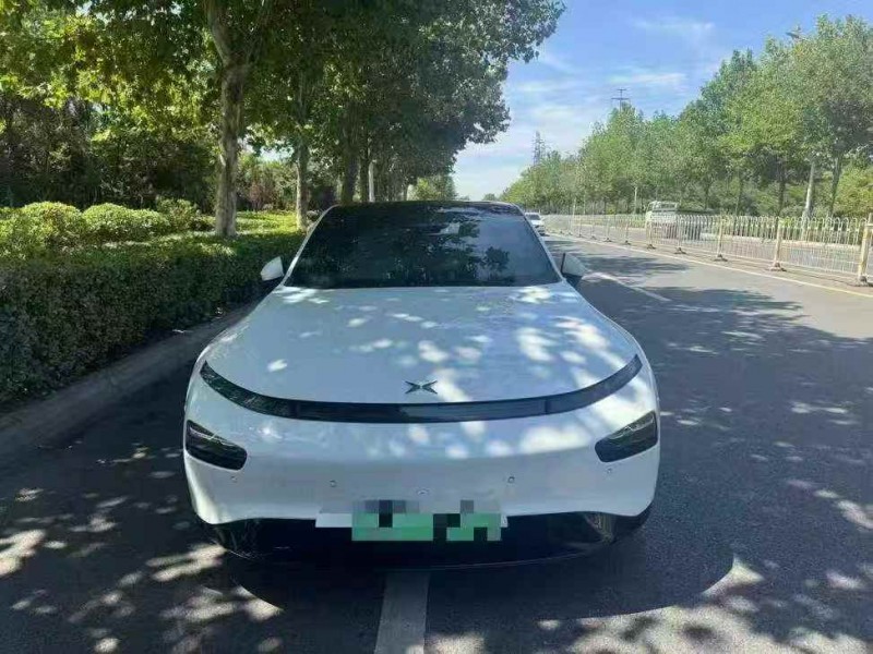 青島21年小鵬汽車p71