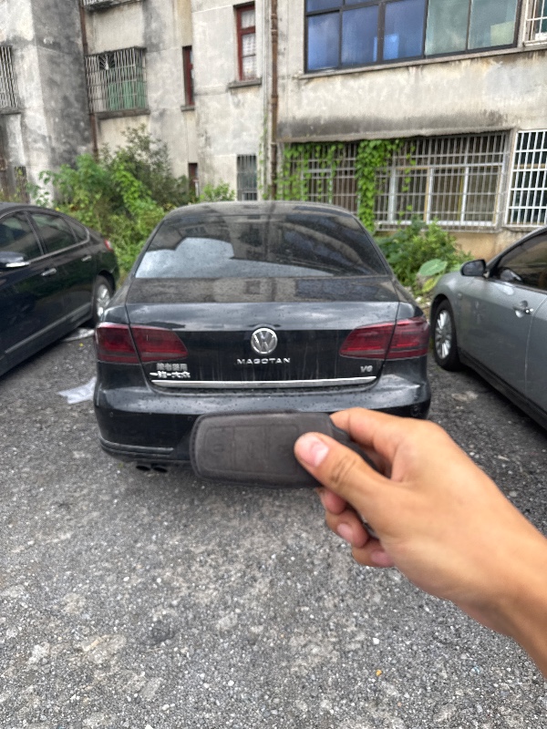 黔南12年大众迈腾2