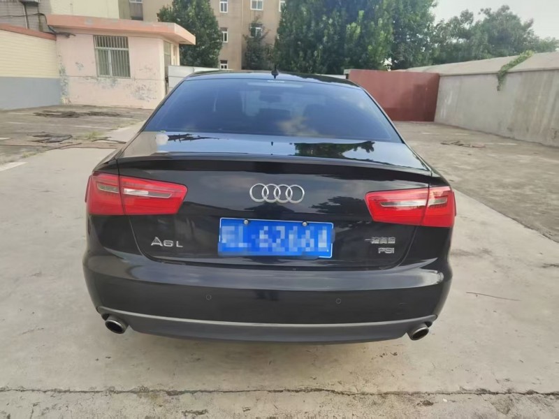济宁15年奥迪A6L9