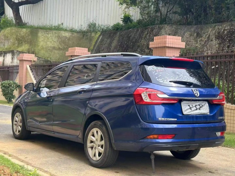 东莞18年宝骏3104