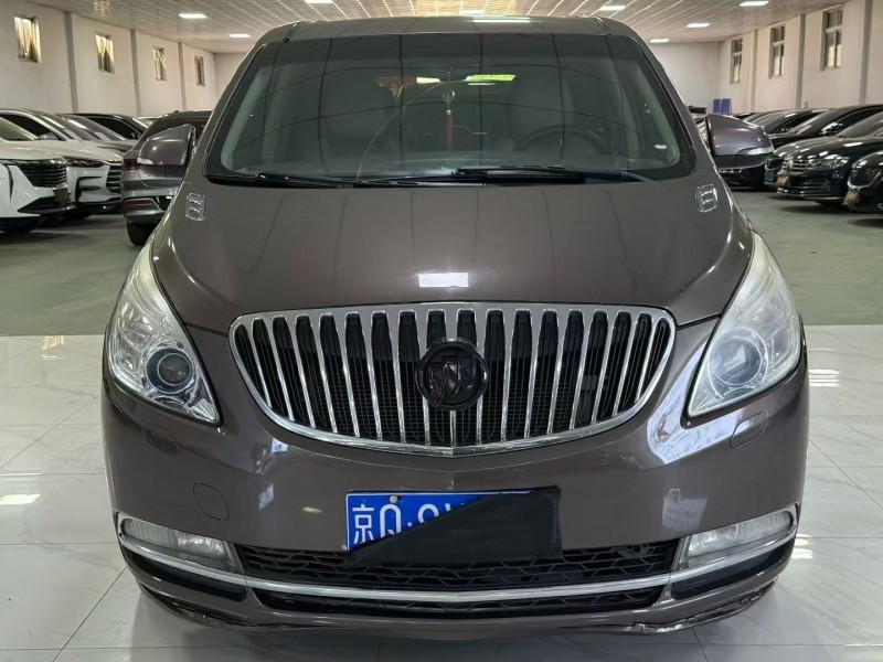 廊坊12年別克GL81