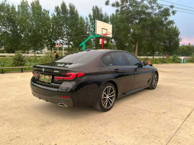 徐州21年宝马5系8