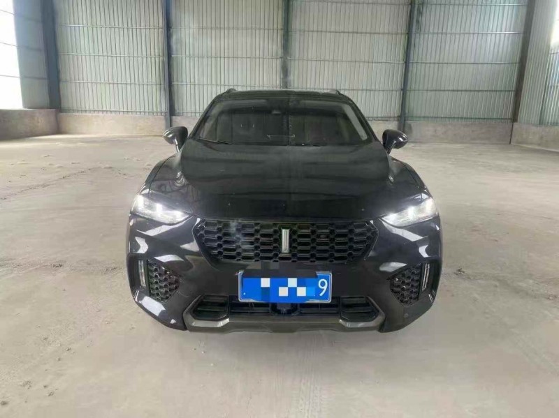青島18年長城汽車魏牌1