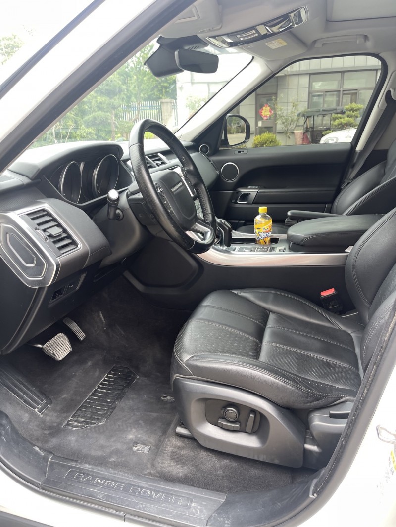 徐州17年路虎揽胜运动7