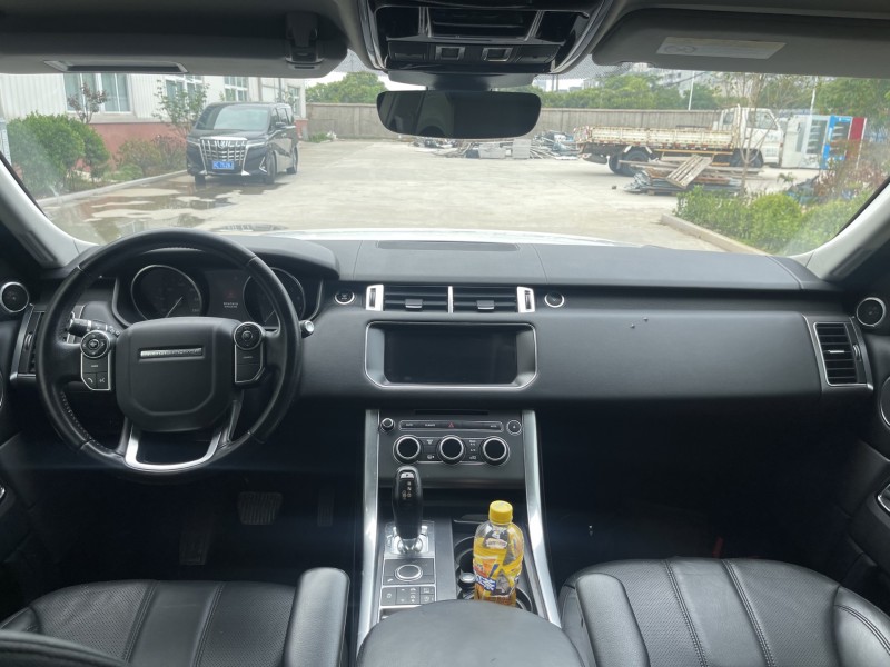 徐州17年路虎揽胜运动9