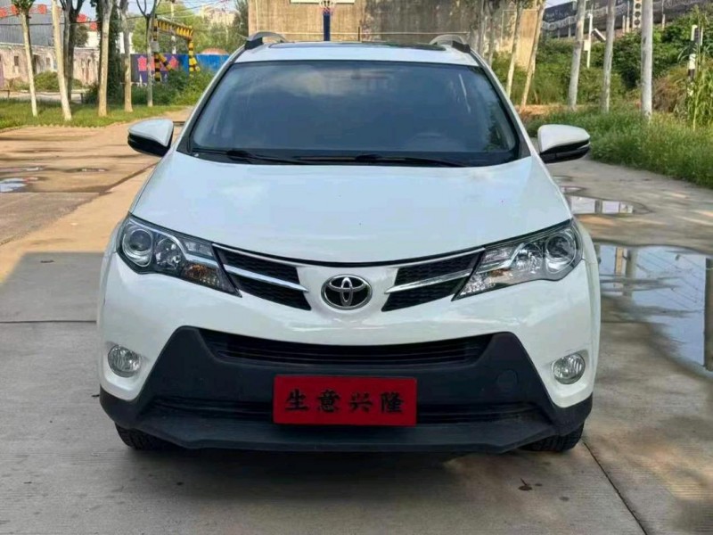 承德15年豐田RAV4榮放1
