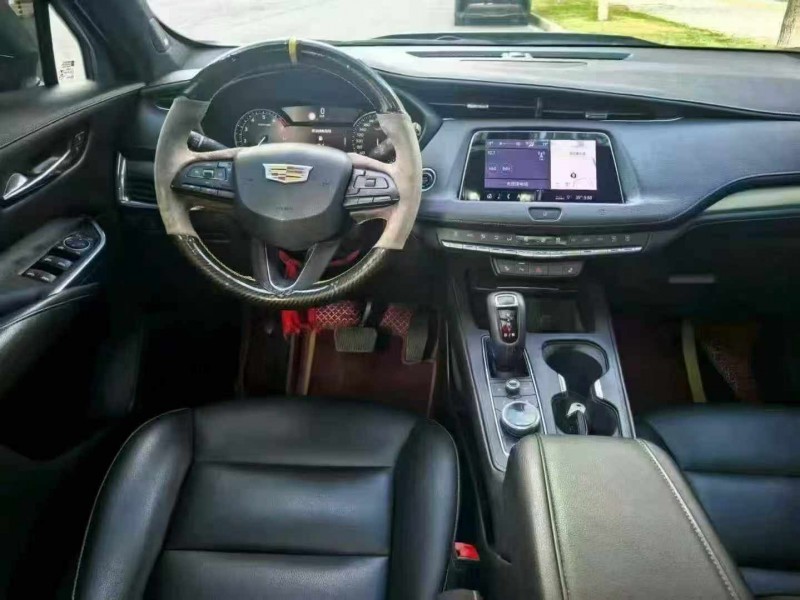 武汉20年凯迪拉克XT45