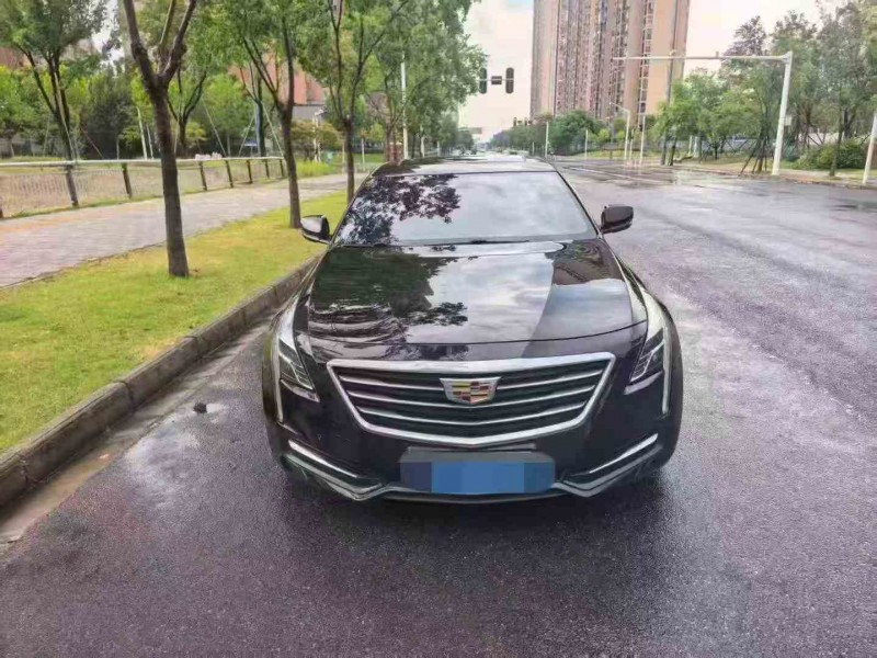 武漢18年凱迪拉克CT61