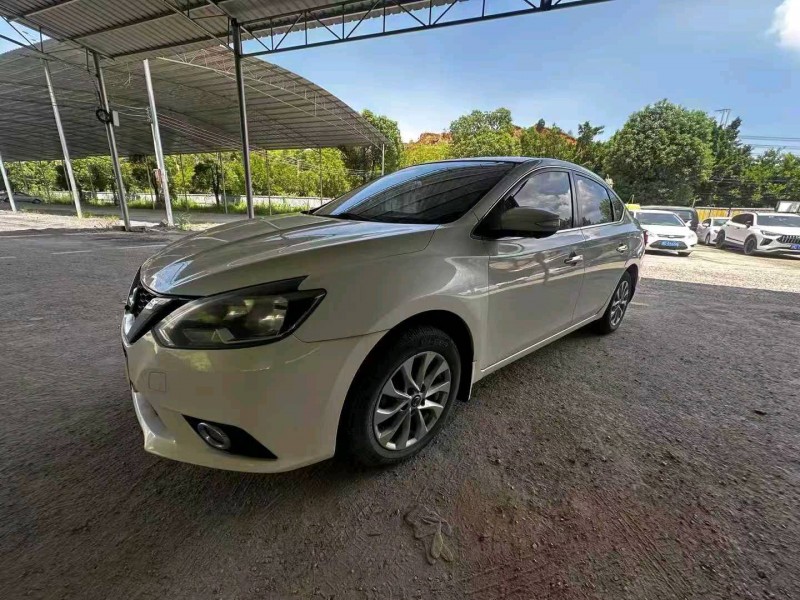 廣州17年日產軒逸1