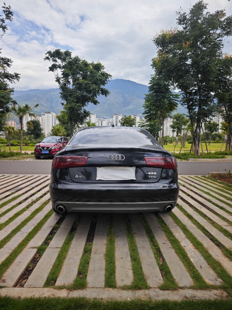 昭通13年奥迪A6L4