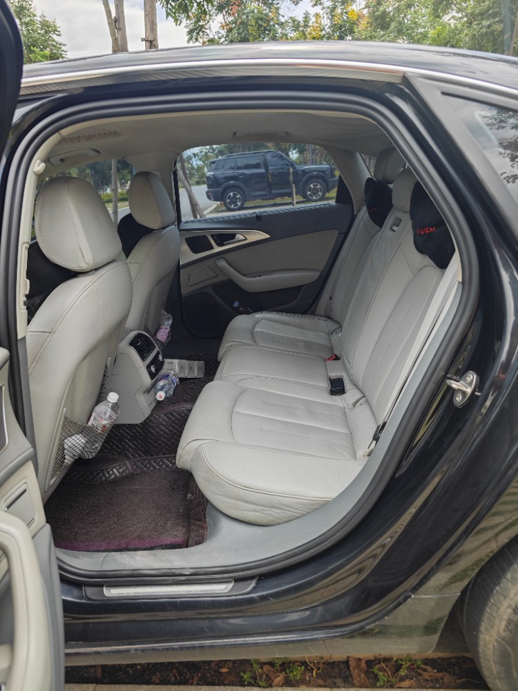 昭通13年奥迪A6L8