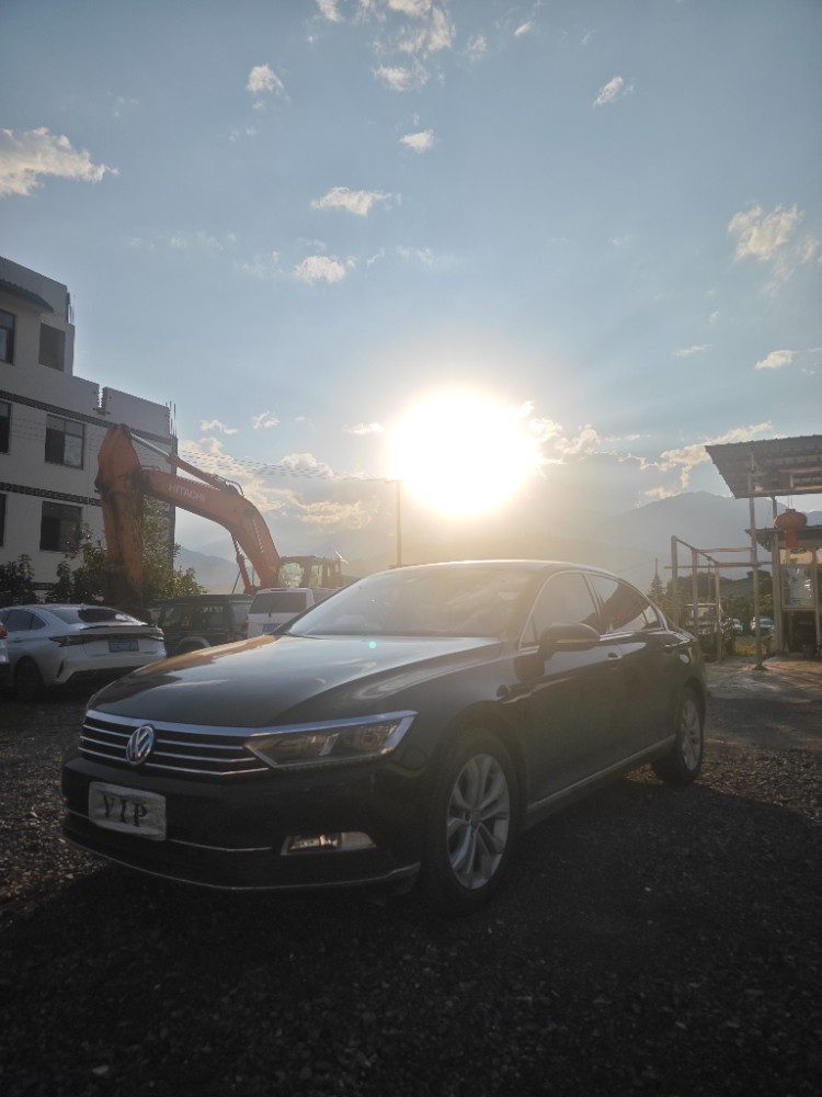 昭通17年大众迈腾2