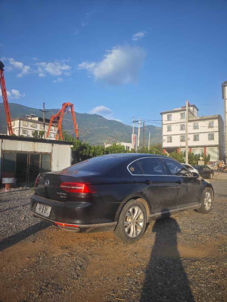 昭通17年大众迈腾6