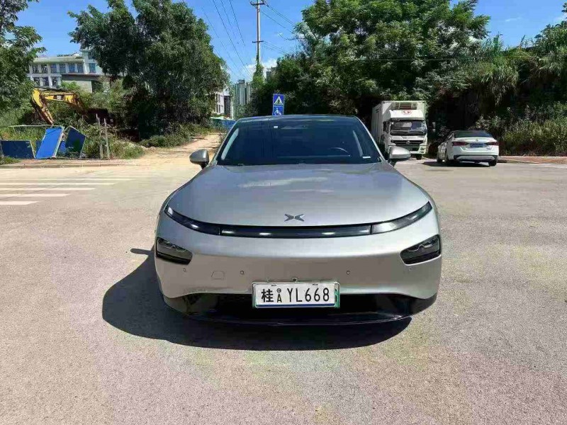 南寧22年小鵬汽車p71