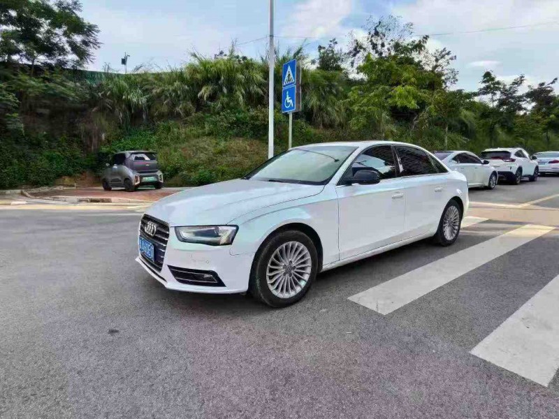 南宁15年奥迪A4L3