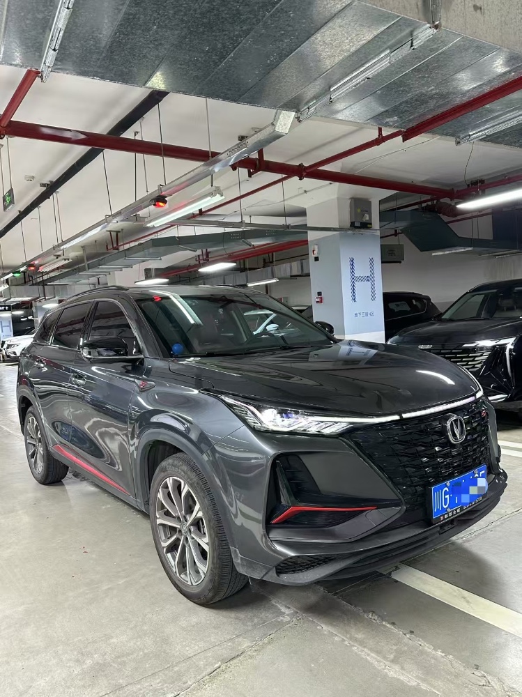 成都22年長安汽車CS752