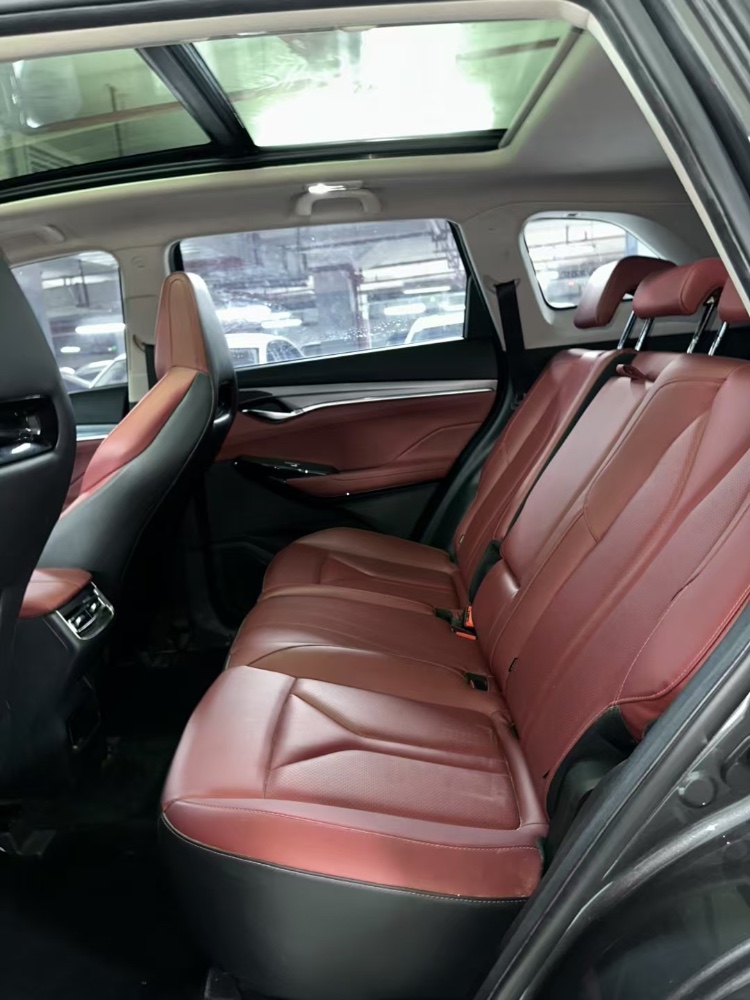 成都22年長安汽車CS756
